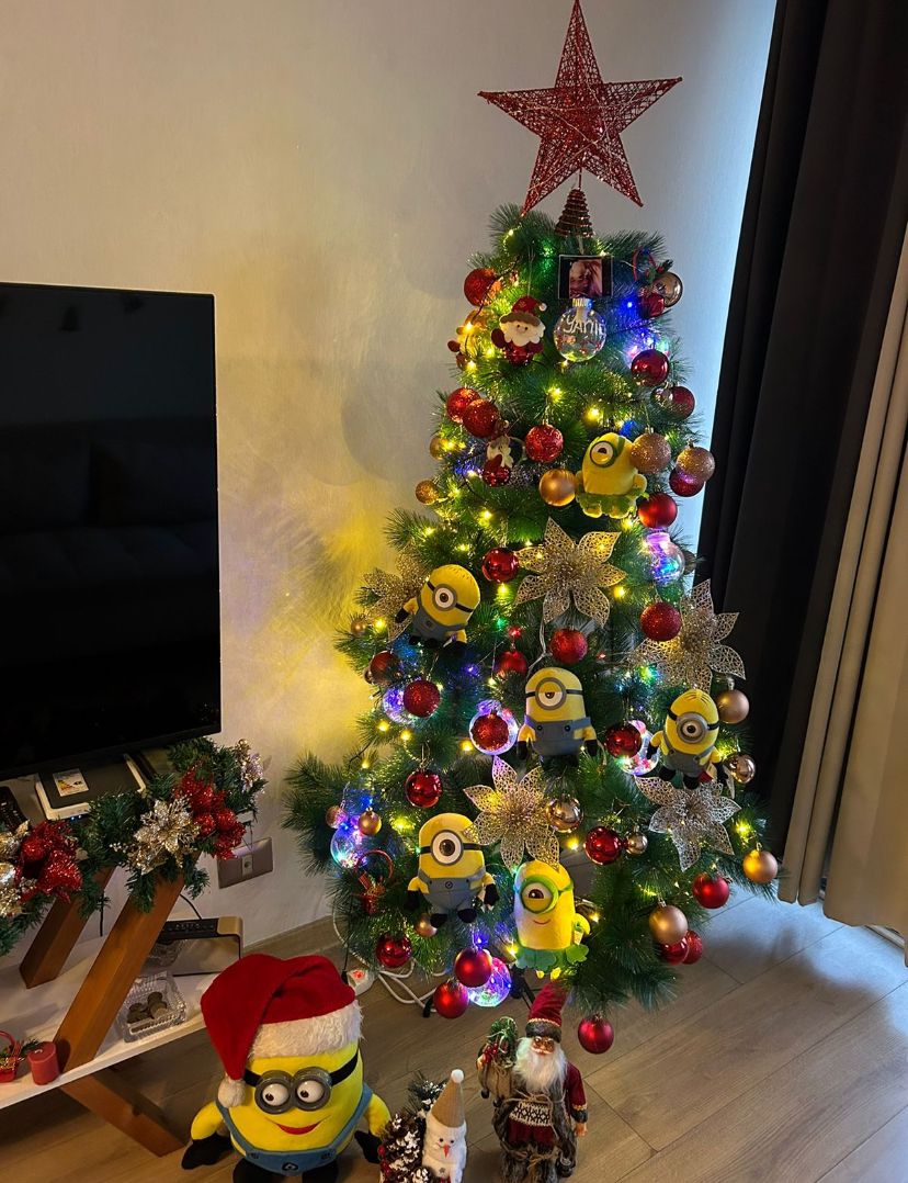 Oferta de Arbolitos de Navidad, Árbol verdes con Punto Blanco 1.20 mts