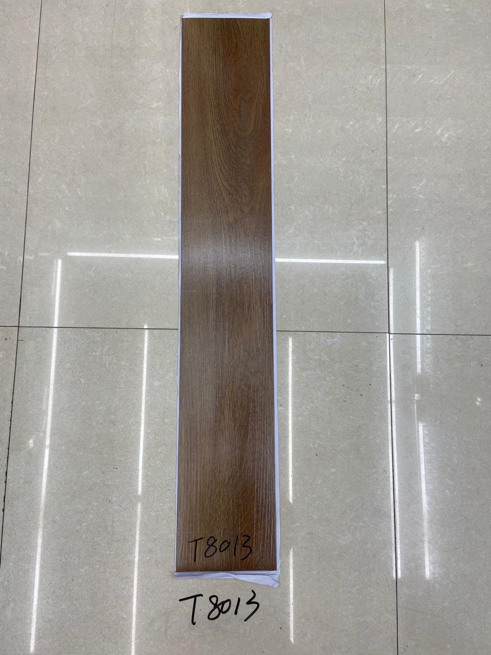 Piso Vinilico Autoadhesivo 5m2 Caja 36 Piezas Antideslizante