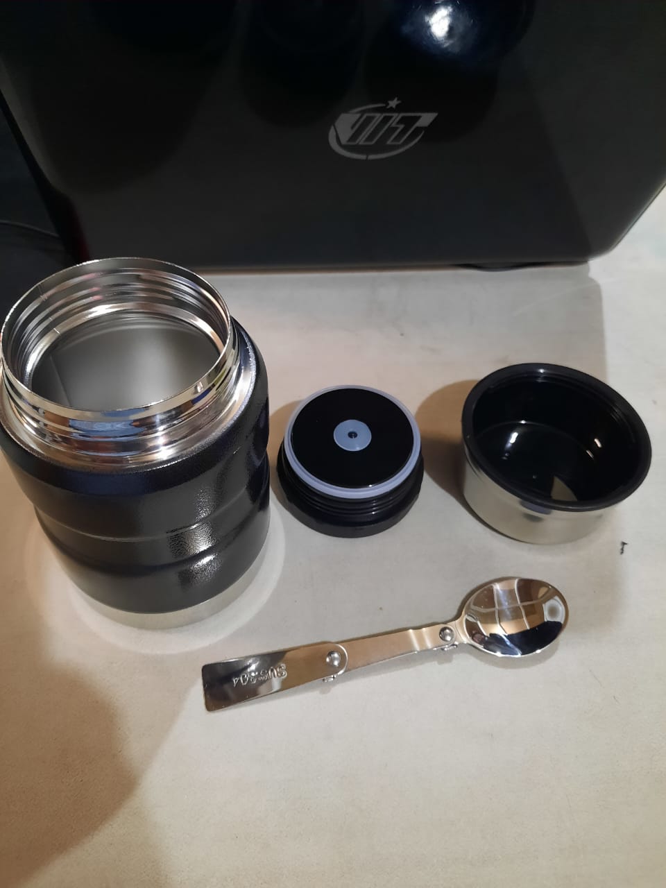 TERMO PARA COMIDA CON CUCHARA