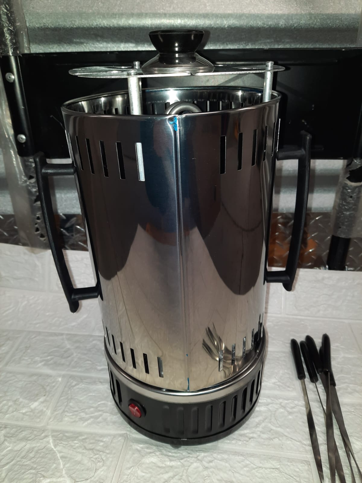 Parrillera Eléctrica Asador Anticucho Brochetas Pinchos Asado