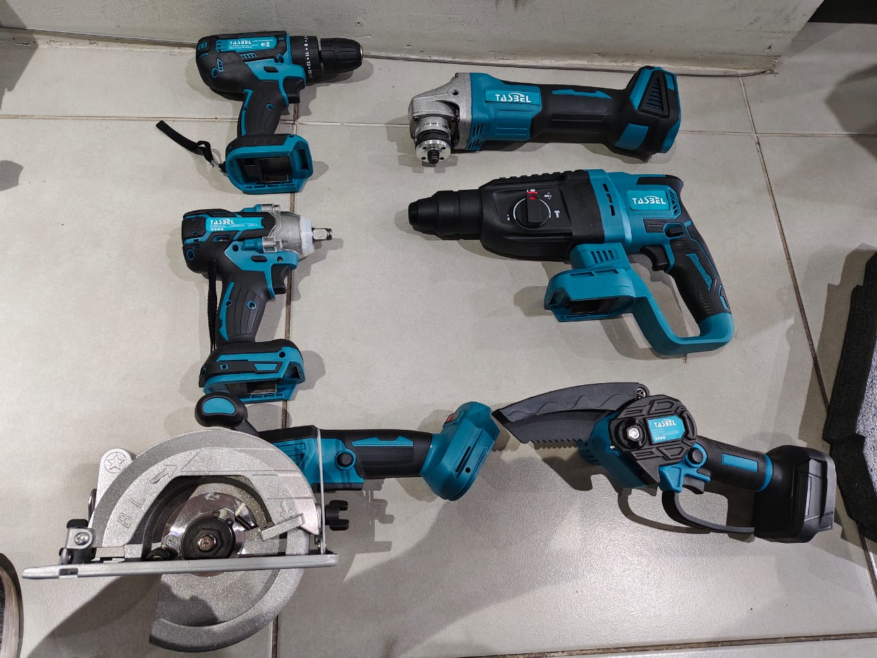 KIT DE 6 HERRAMIENTAS