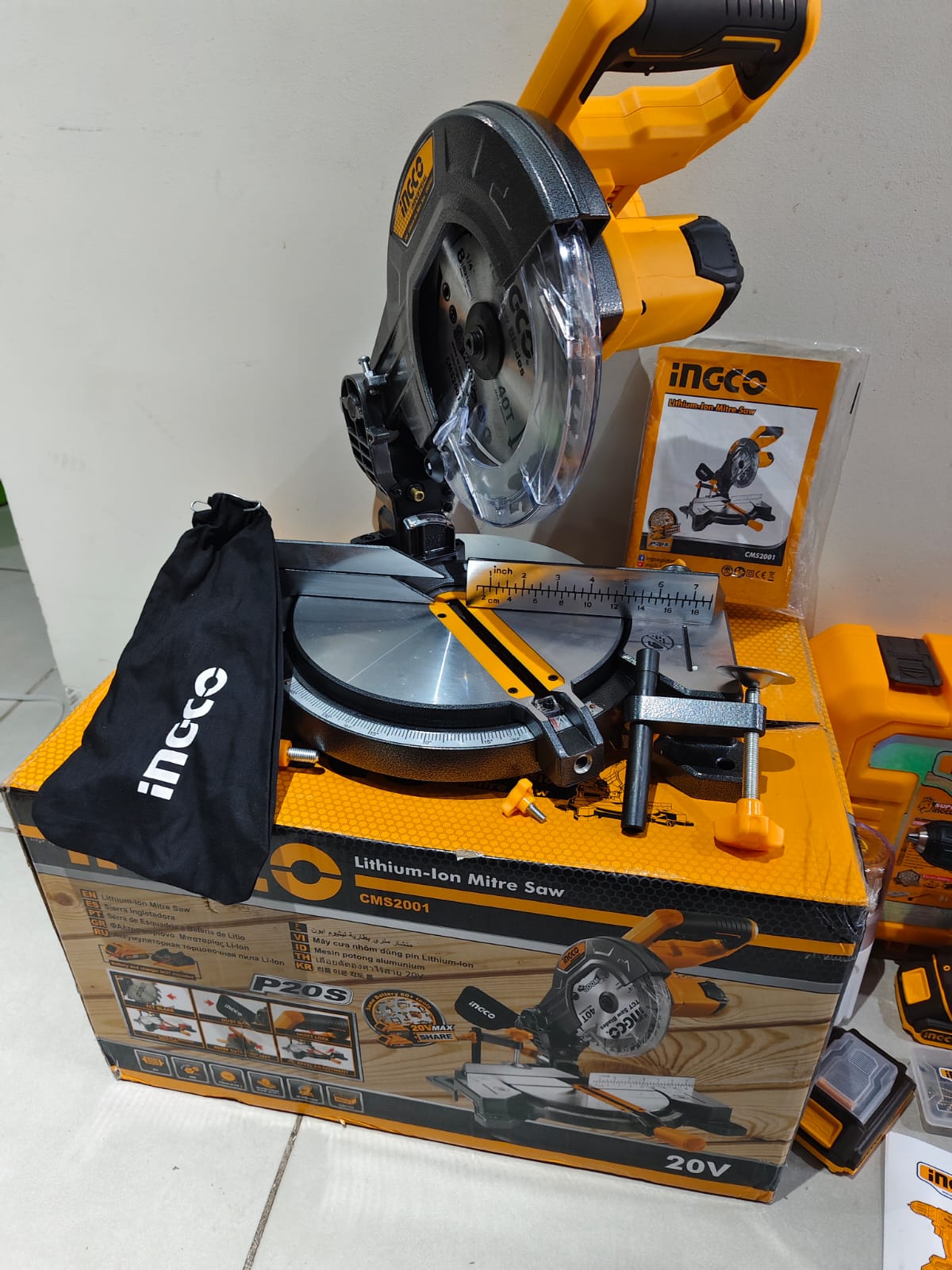 Kit de 3 herramientas Ingletadora de 20 voltios, taladro inalámbrico y mini molino de café