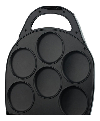Máquina De Muffins Mini Panqueques Arepas Huevos Pasteles Color Negro