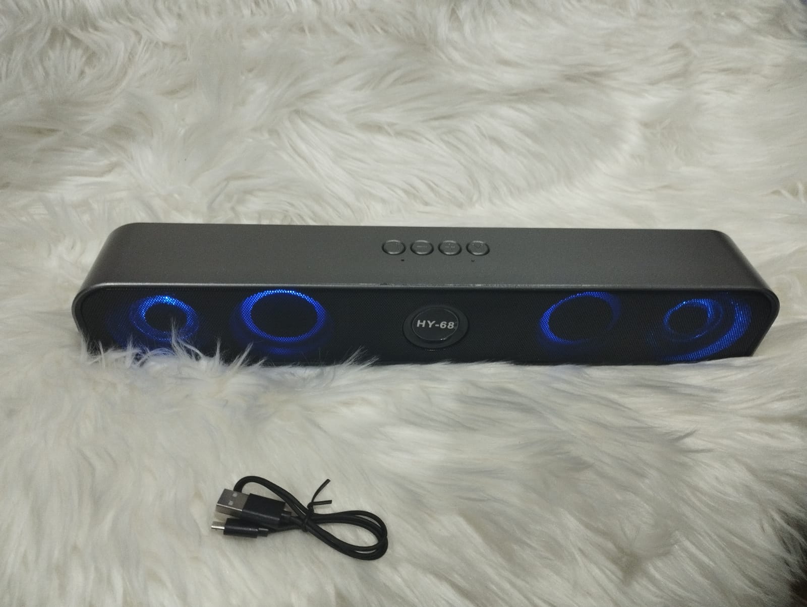 Parlante o Altavoz Bluetooth con barra de sonido HY-68